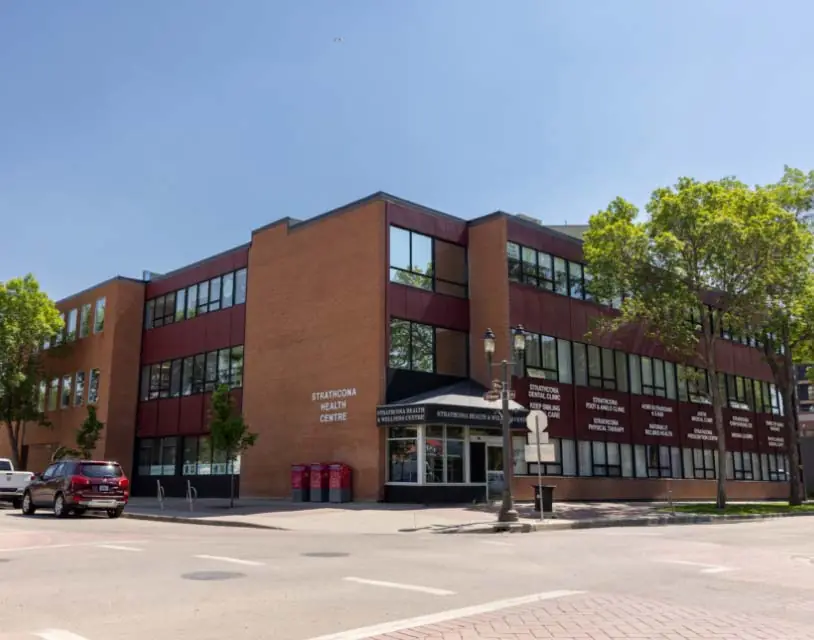 The exterior building of Strathcona Dental Clinic in Edmonton, AB